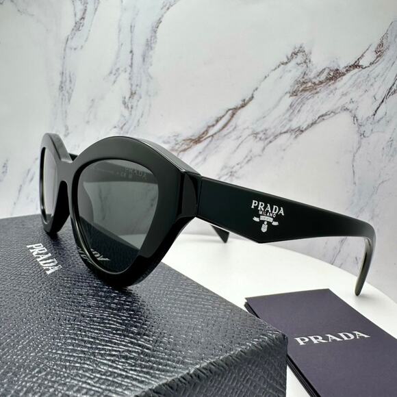 New PRADA Sunglasses Black Butterfly Cat Eye Logo Symbole Logo New - Picture 12 of 16